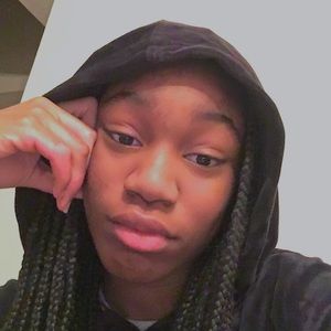 Meet your Posher, Dianabasi